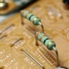 Resistor's role